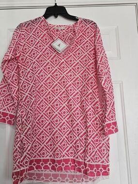 Barbara Gerwit  Women's Pink Geometric V-Neck Tunic Size Small {Box10}